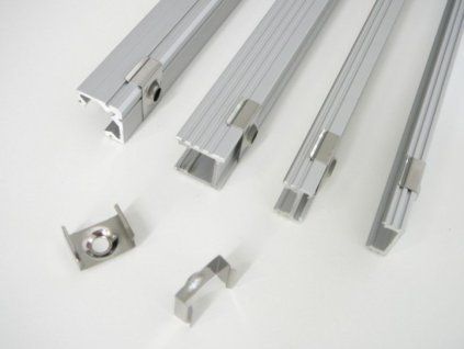 Úchyt profilu R3, R4, N3, N4, N6, N8, N8H maxlumen.cz